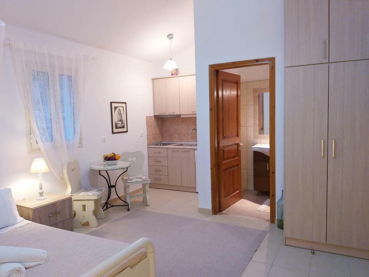 Irida Cottage Vlachopoulátika Esterno foto